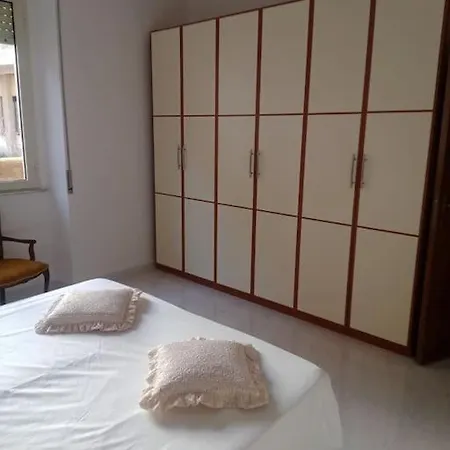 Casa Vacanze La Maddalena Apartamento